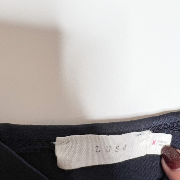 Lush Cami Blouse Adjustable Straps Cropped Cami - Picture 2 of 4